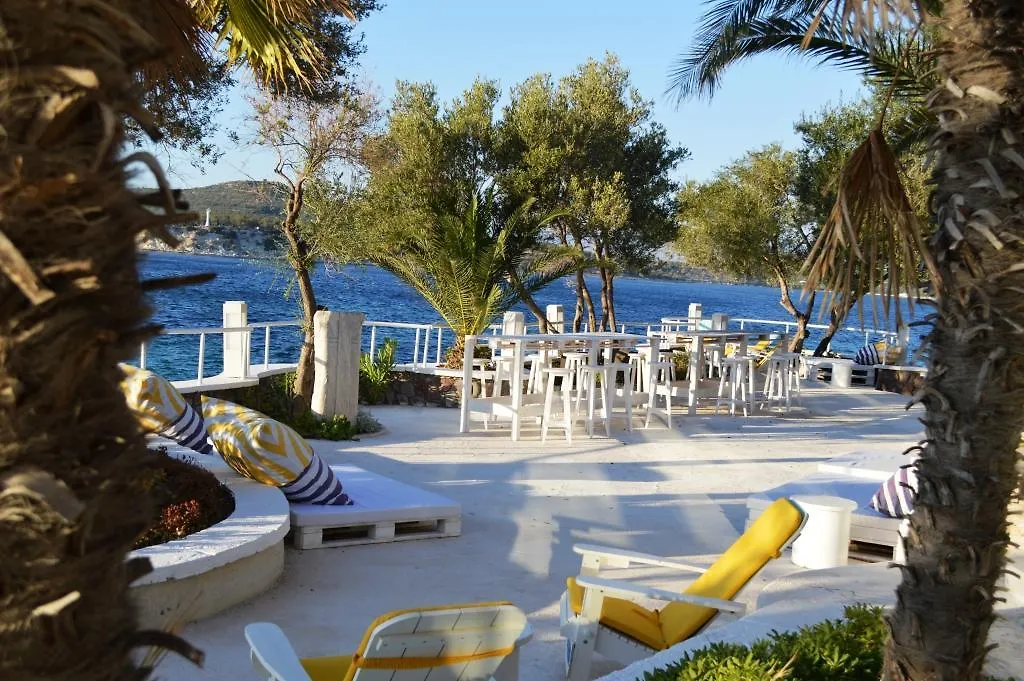 Oliviera Private Island Hotel - Kalem Island Kalem Adasi